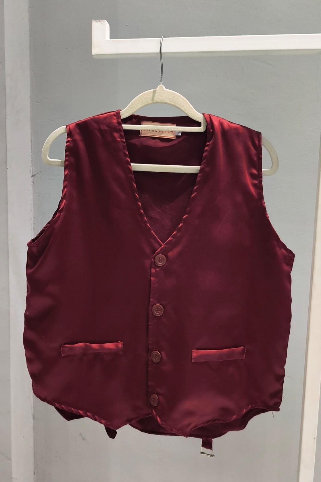VEST SEKOLAH CUSTOOM BAHAN SATIN